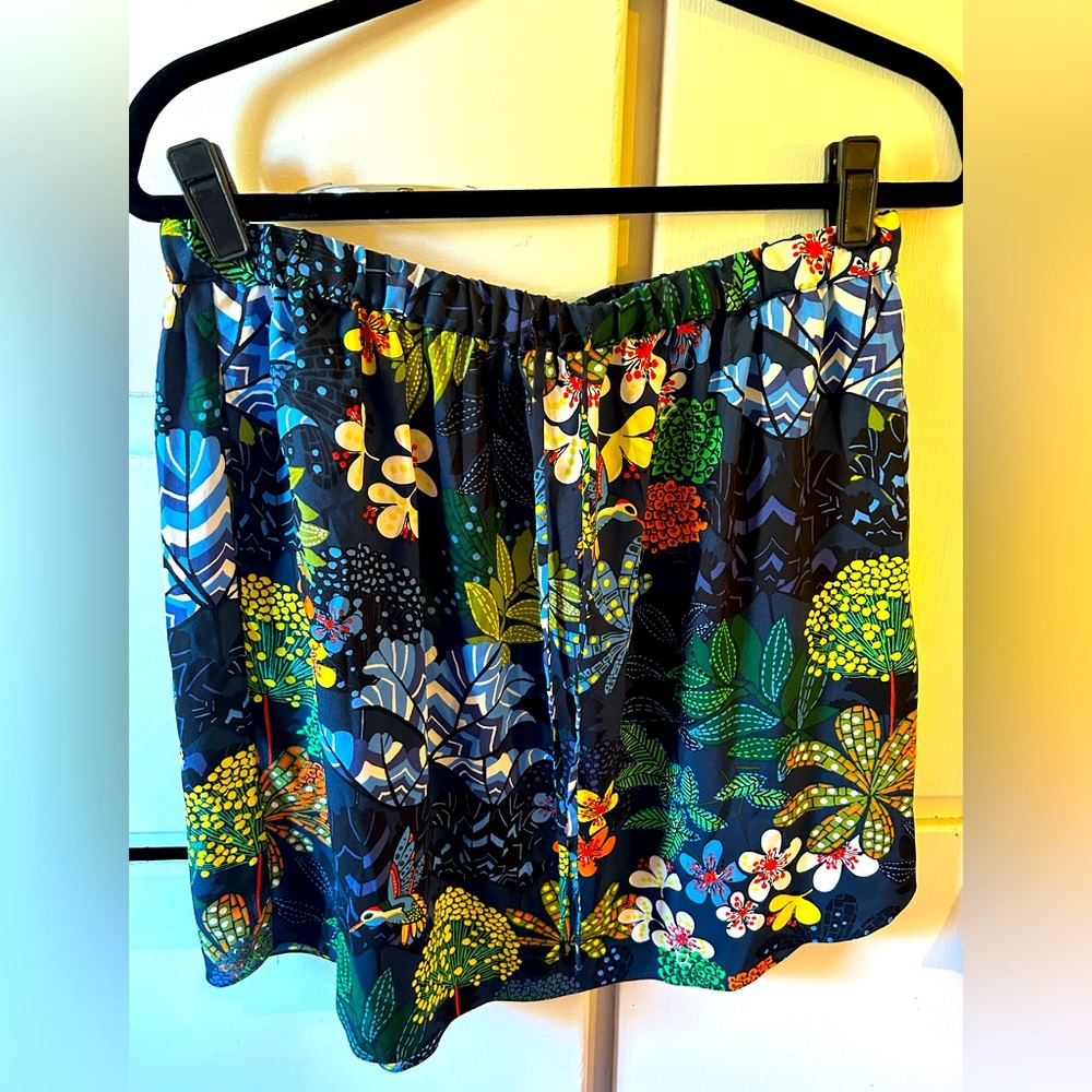 Loft Floral Skirt! Medium.